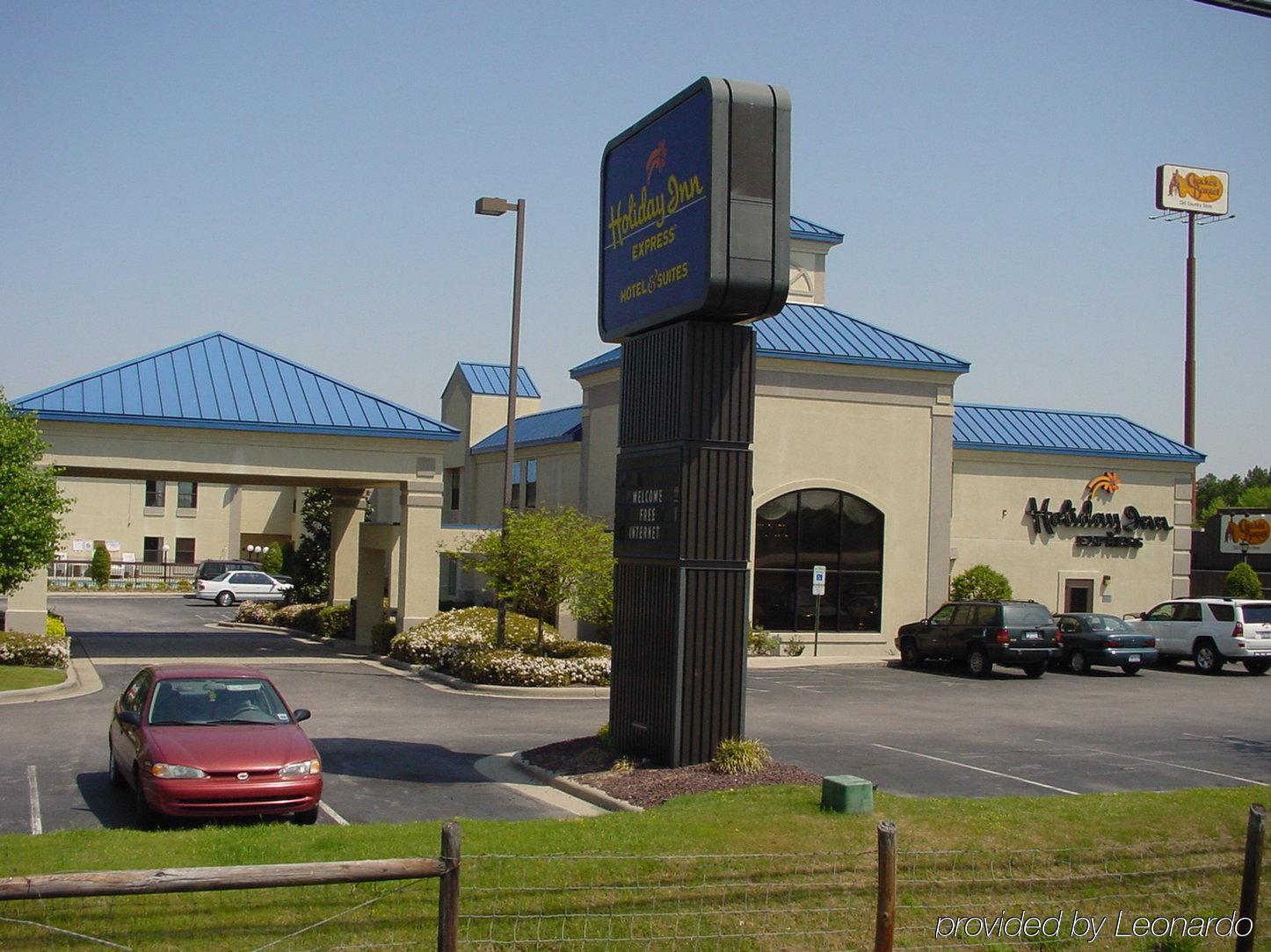 Holiday Inn Express Wilson I-95 By Ihg Esterno foto